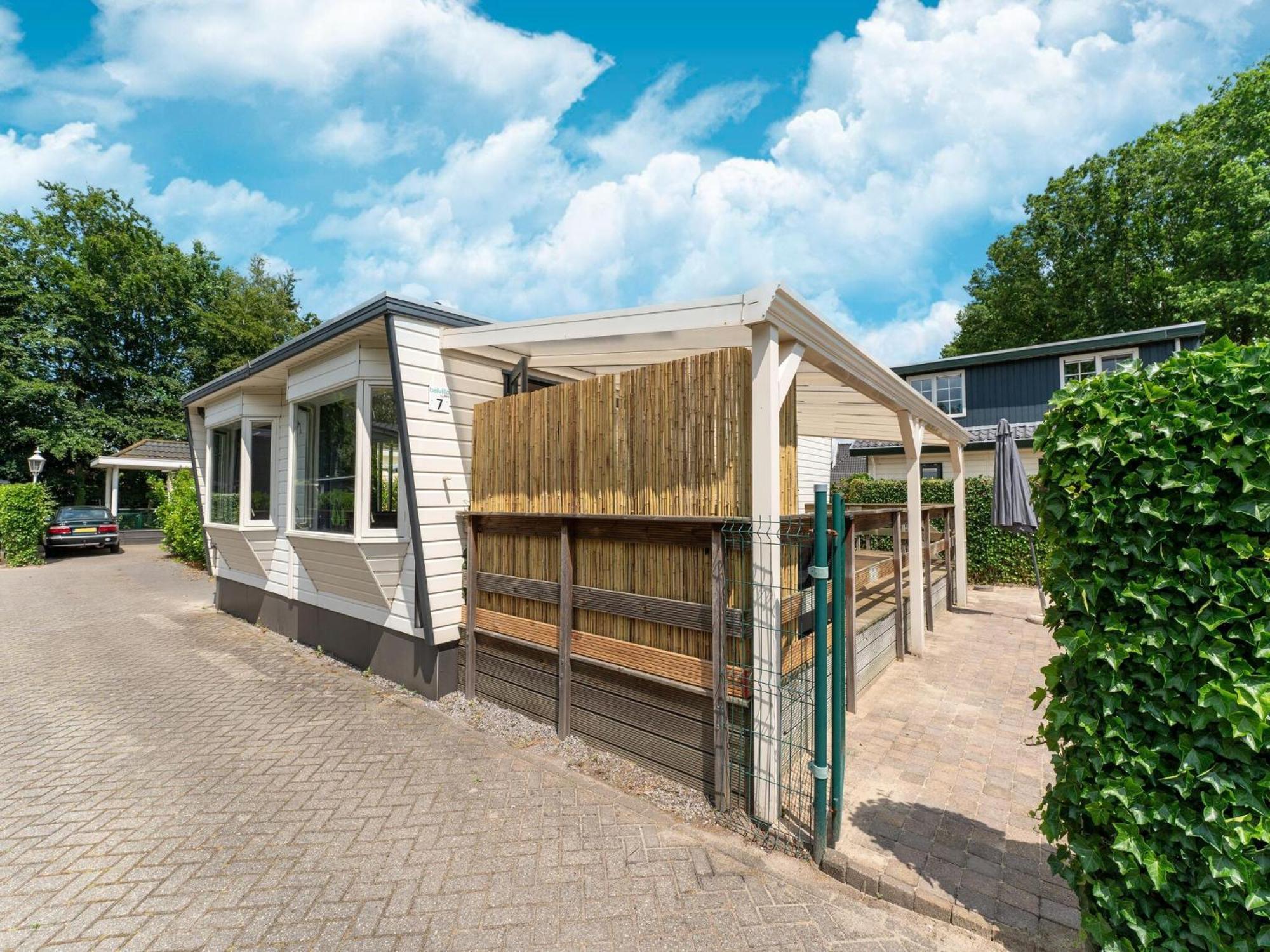Charming Holiday Home In Kaatsheuvel Near Efteling Экстерьер фото